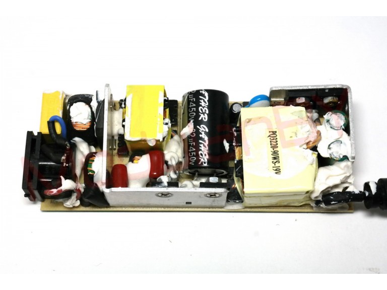 Блок питания HSTNN-CA13 (19.5V 4.62A 90W; 4.5x2.7; AC 3 PIN ) FULL CE (HP 3Pin NEW 90W)