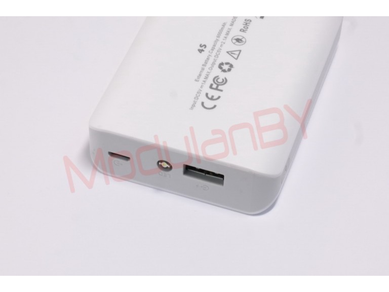 4S-WT (Белая) 5V 6000mAh input 5V 1A max , output 5V 2,1A max , фонарик