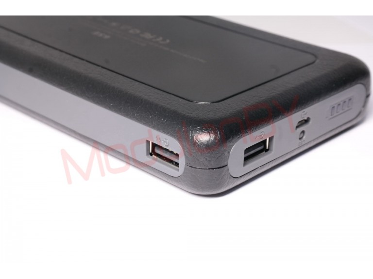 6SE (Чёрная) 5V 20000mAh input - 5V 2A max , out1 - 5V 1A max , out2 - 5V 2,1A max , фонарик