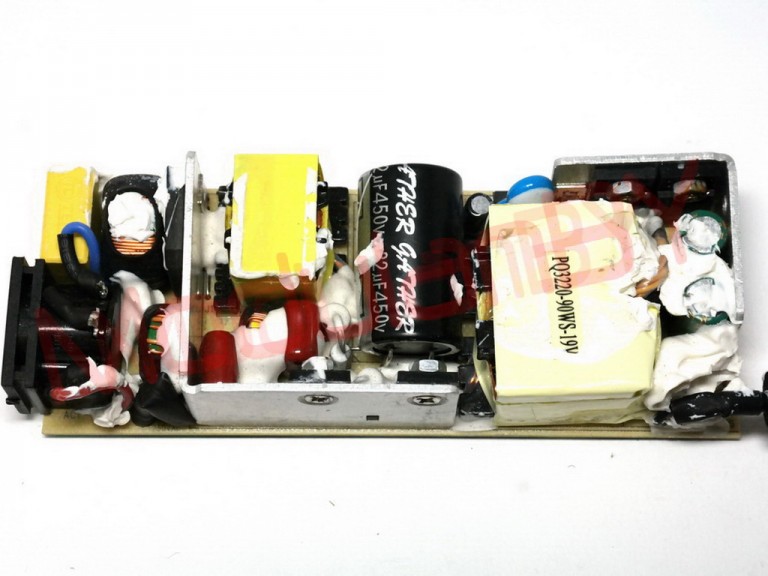 Блок питания SONY 19.5V 4,7A 90W 3PIN 6,5x4,4 original CE