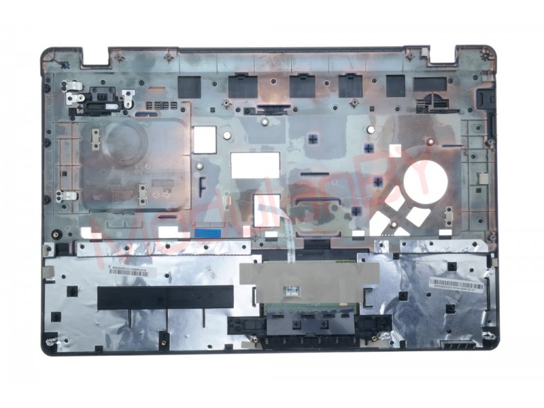 X73B ASUS верхняя часть основания ноутбука С бу необходим мелкий ремонт